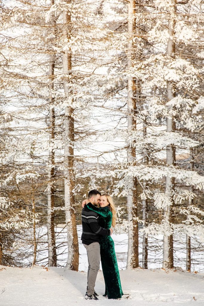 Snowy Winter Engagement Shoot At Seven Springs | Burgh Brides | Kayla Bri Photography