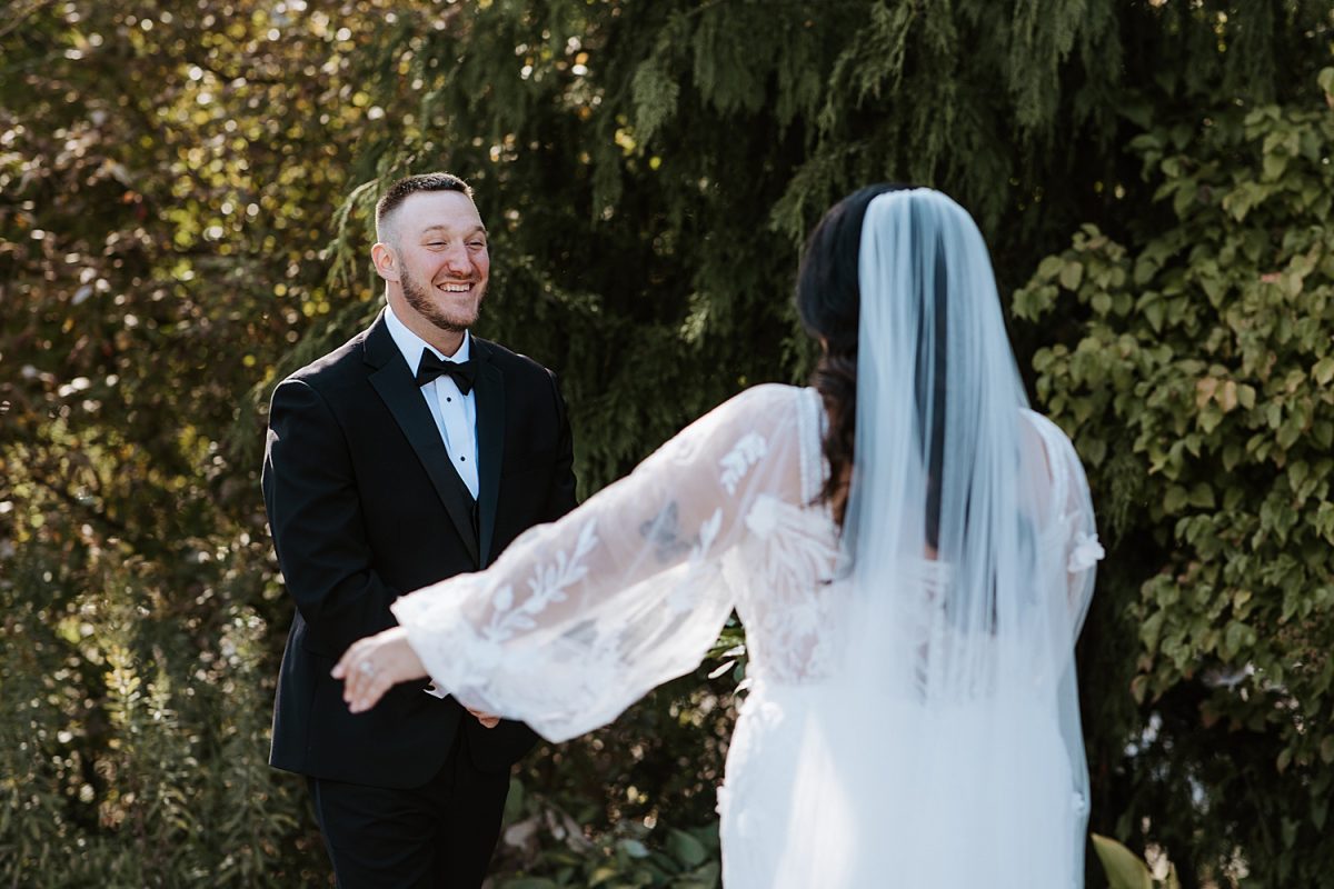 Modern Light-Filled Greenhouse Wedding At The Atrium | Burgh Brides | Iris Marie Photography