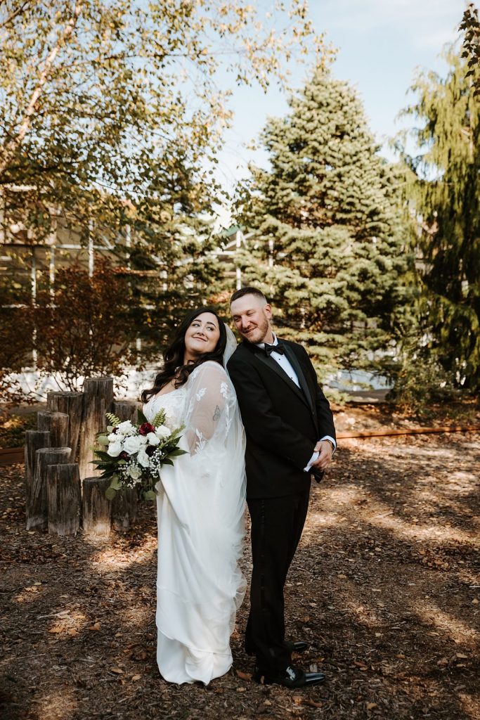 Modern Light-Filled Greenhouse Wedding At The Atrium | Burgh Brides | Iris Marie Photography