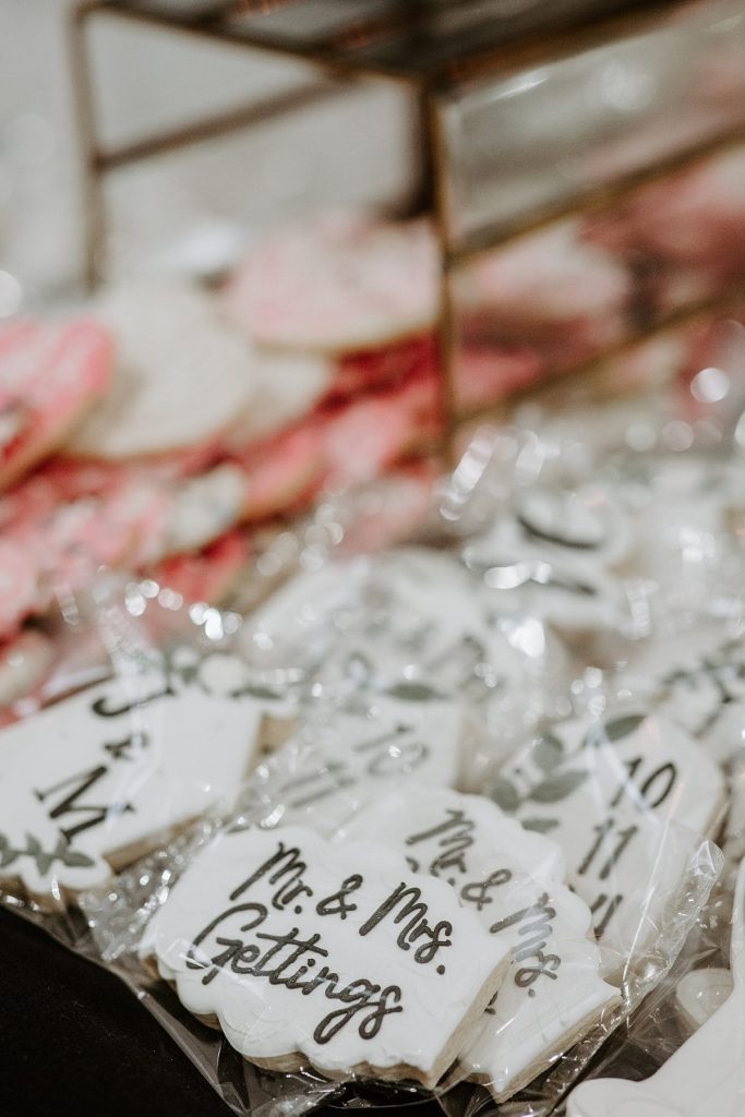 Modern Light-Filled Greenhouse Wedding At The Atrium | Burgh Brides | Iris Marie Photography
