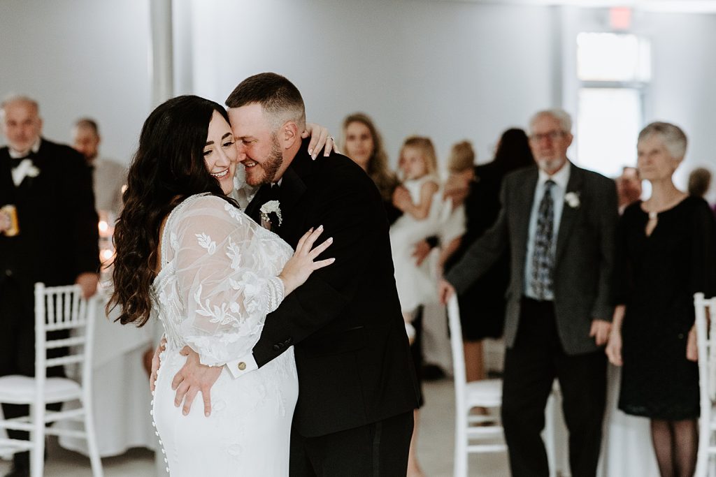 Modern Light-Filled Greenhouse Wedding At The Atrium | Burgh Brides | Iris Marie Photography