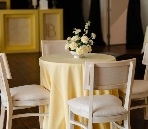 Courtyard by Marriott Pittsburgh University Center | Pittsburgh Wedding Venue | Burgh Brides
