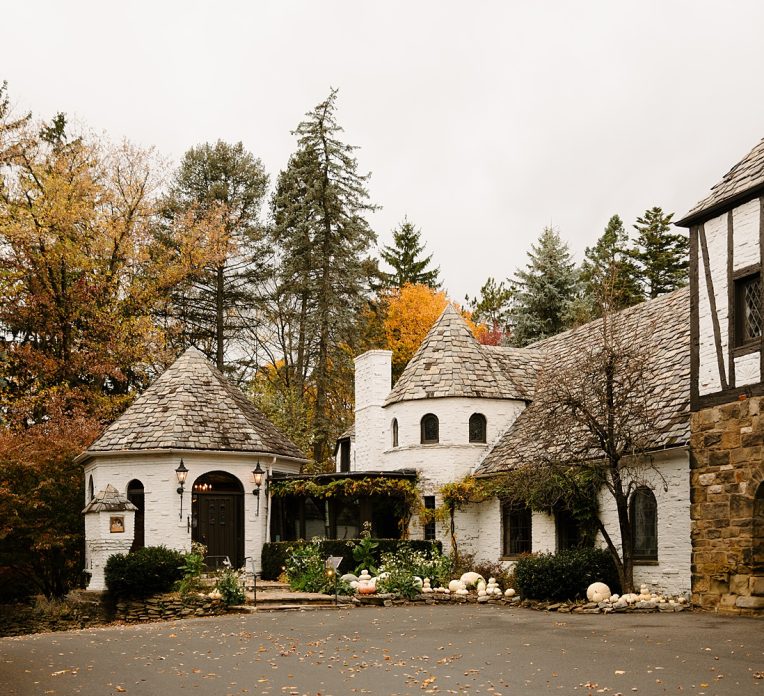 Hyeholde | Pittsburgh Wedding Venue | Burgh Brides