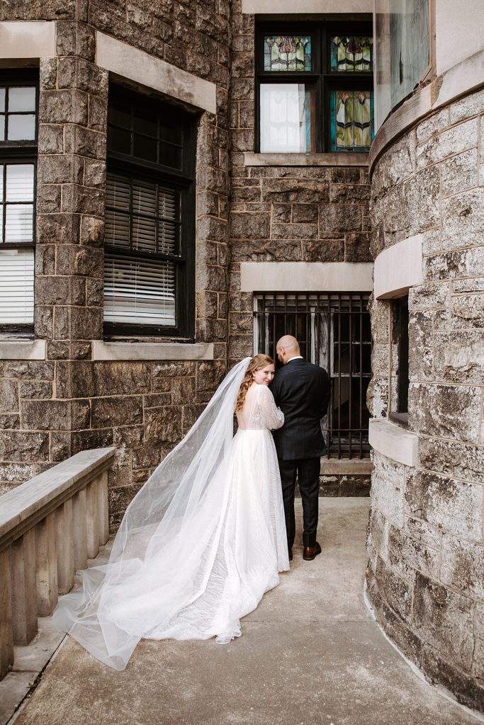 “Starry Night” Inspired Wedding at the Mansions on Fifth | Burgh Brides | Iris Marie Photography