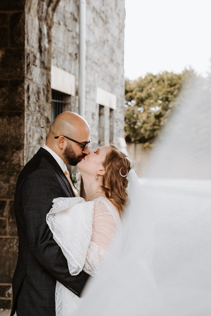 “Starry Night” Inspired Wedding at the Mansions on Fifth | Burgh Brides | Iris Marie Photography