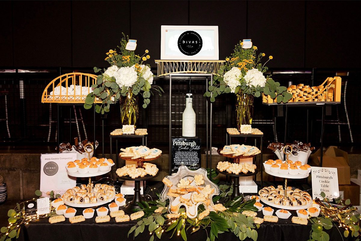 Pittsburgh Cookie Table Divas | Pittsburgh Wedding Cookie Table Service | Burgh Brides