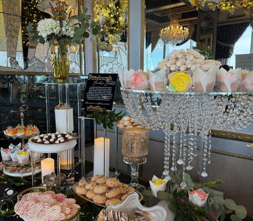 Pittsburgh Cookie Table Divas | Pittsburgh Wedding Cookie Table Service | Burgh Brides