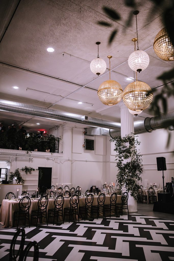 This Franklin on Penn Wedding is a Wintery Moodboard Dream | Burgh Brides | Kaitlin Powell Photography