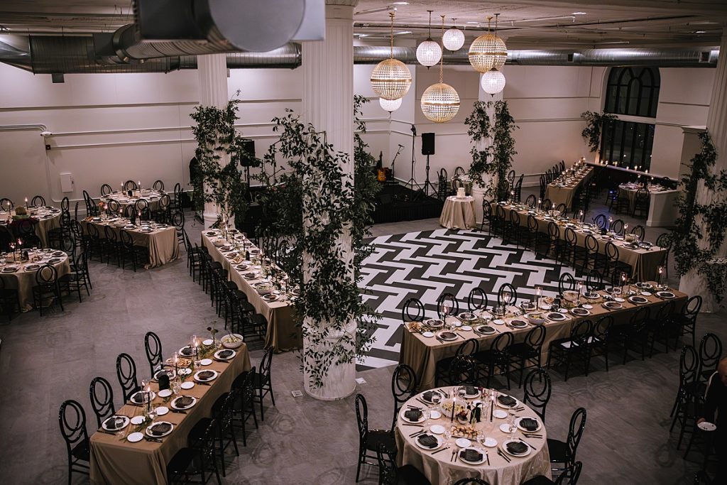 This Franklin on Penn Wedding is a Wintery Moodboard Dream | Burgh Brides | Kaitlin Powell Photography