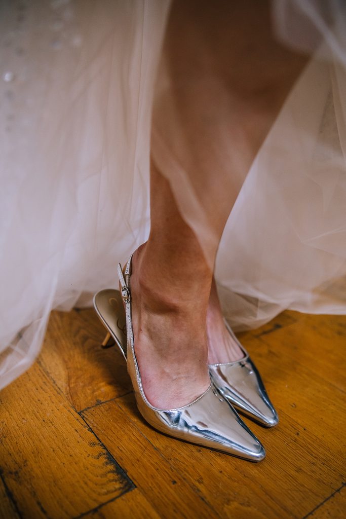 This Franklin on Penn Wedding is a Wintery Moodboard Dream | Burgh Brides | Kaitlin Powell Photography