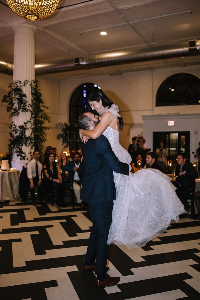 This Franklin on Penn Wedding is a Wintery Moodboard Dream | Burgh Brides | Kaitlin Powell Photography
