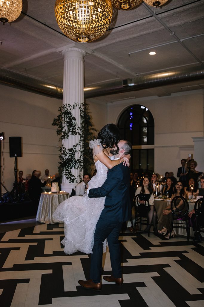 This Franklin on Penn Wedding is a Wintery Moodboard Dream | Burgh Brides | Kaitlin Powell Photography