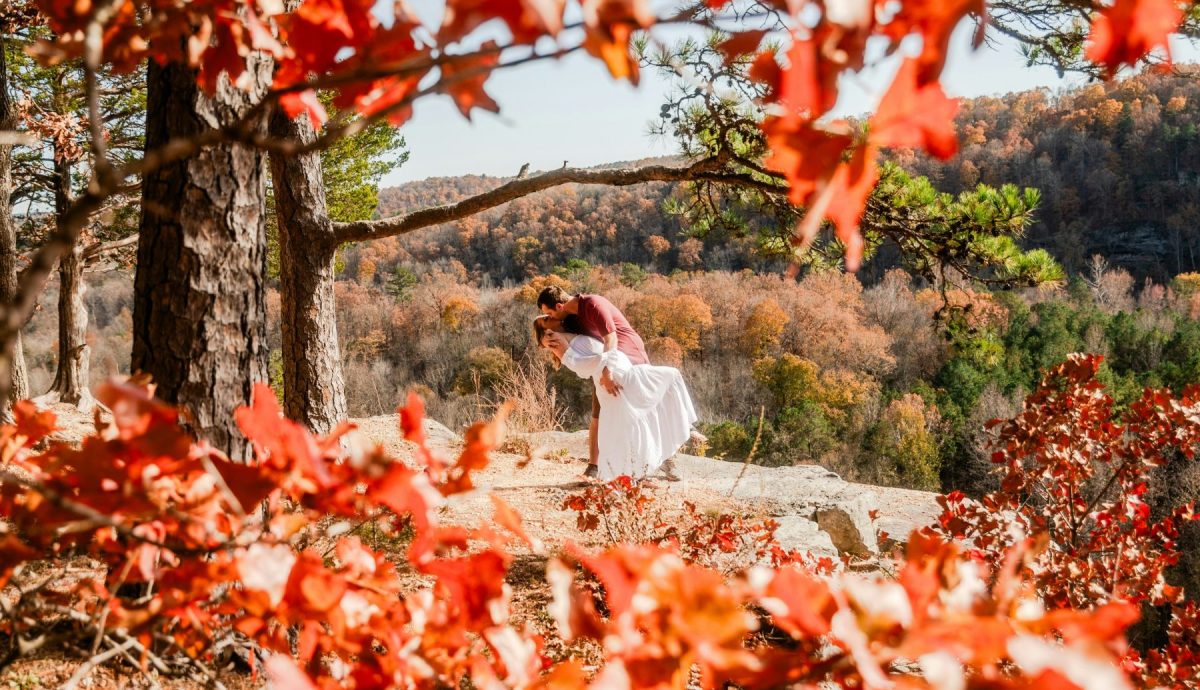 How to Keep Guests Comfortable at Your Fall Wedding | Burgh Brides