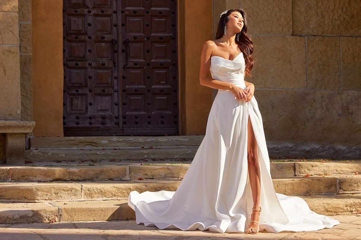 J.Jones Bridal | Pittsburgh Wedding Dress Boutique | Burgh Brides
