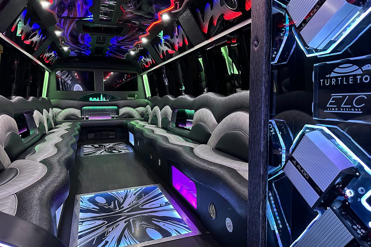 Red Carpet Limo | Pittsburgh Wedding Transportation | Burgh Brides