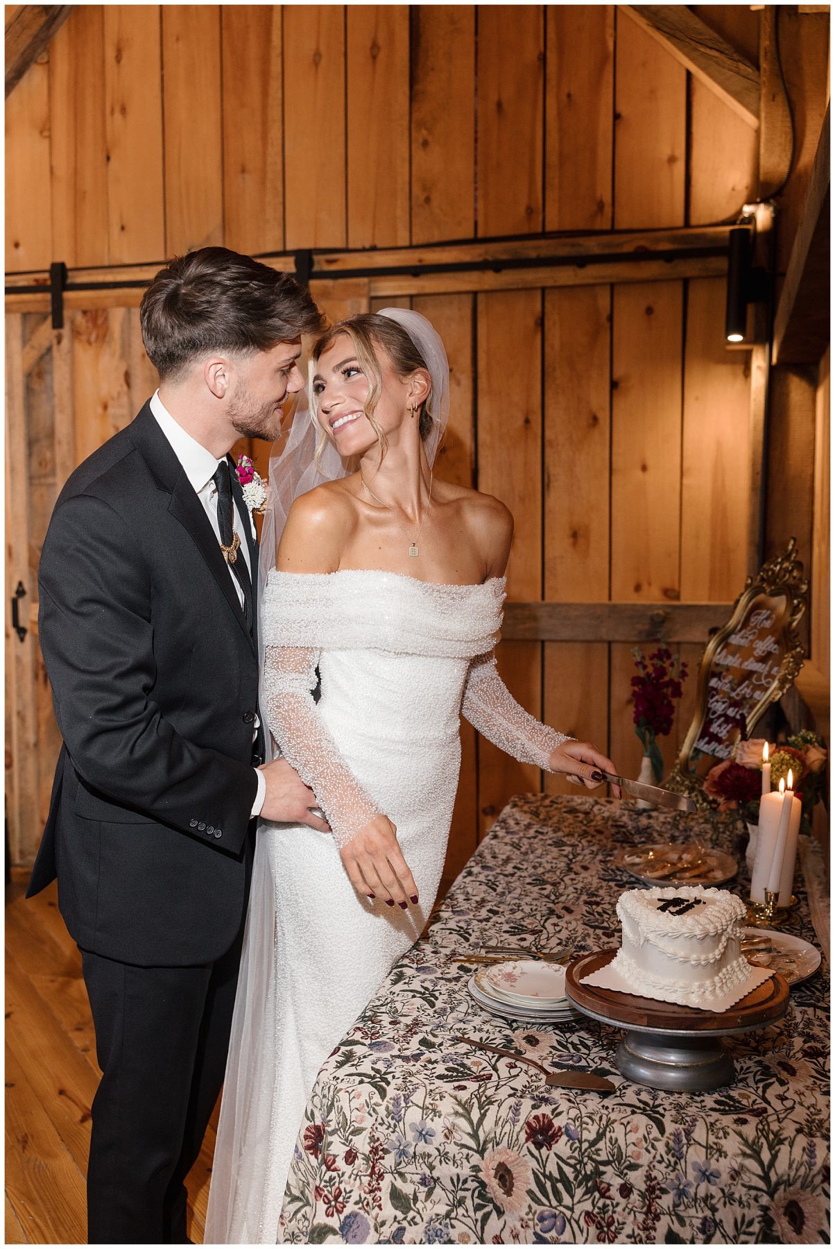 Vintage-Inspired Wedding Shoot at Glen Eden Barn | Burgh Brides | Linnea Marie Photography