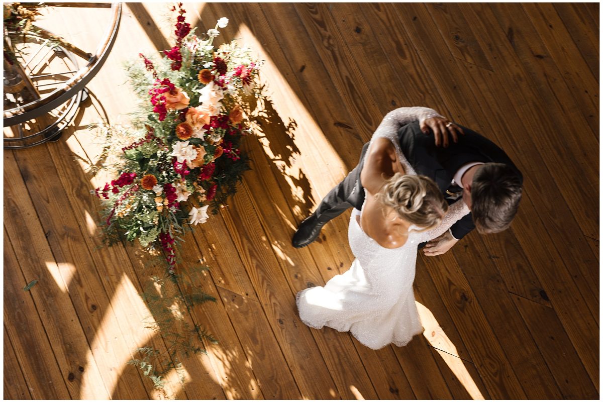 Vintage-Inspired Wedding Shoot at Glen Eden Barn | Burgh Brides | Linnea Marie Photography